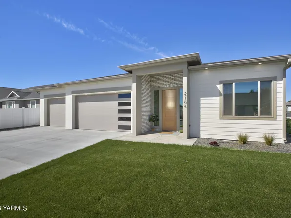 2104 S 73rd Ave, Yakima, WA 98903