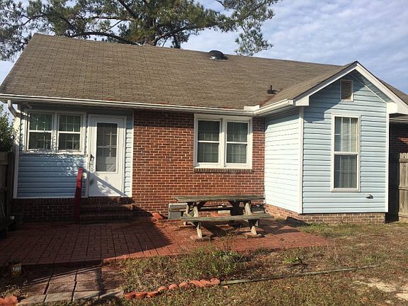 4th image of 3738 Summerhill Ave