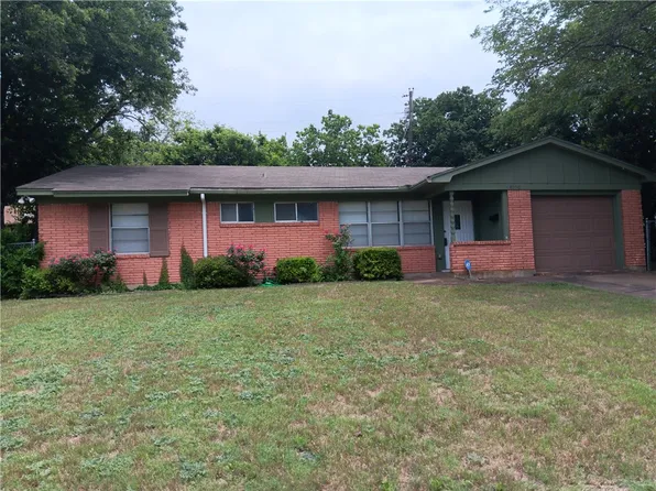 4030 Hiland Dr, Waco, TX 76711