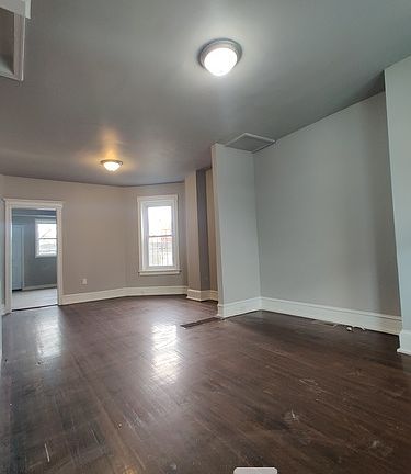 3rd image of 238 N Edgewood St #1