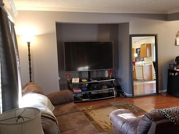 4th image of 6517 Hunters Creek Blvd