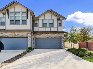 202 Fulton Station Dr, Houston, TX 77009