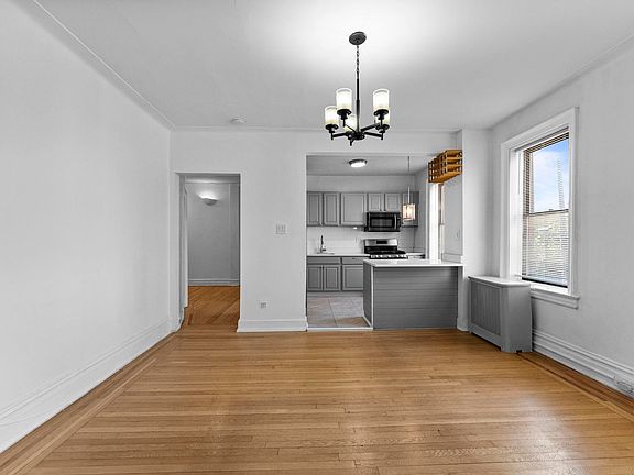 5th image of 275 Harrison Ave APT B2