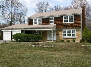 8710 Crestmont Ln, Laurel, MD 20708