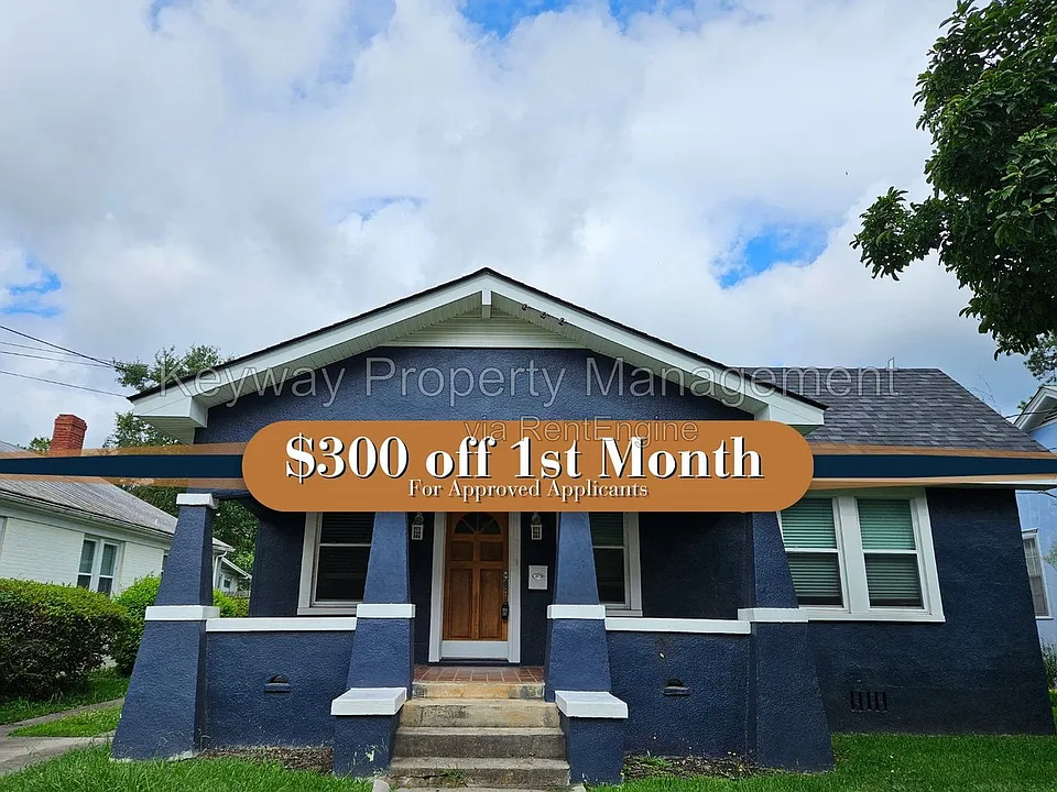 1313 Merry St