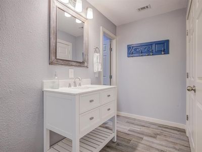 605 Port UNIT 1, Horseshoe Bay, TX, 78657