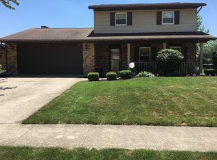 902 Windsor Cir, Celina, OH