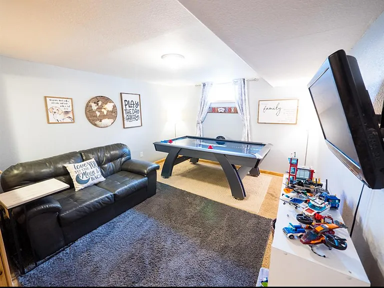 4809 Carol Dr — Photo 17