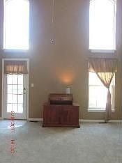 5th image of 806 Twelve Oaks Pkwy