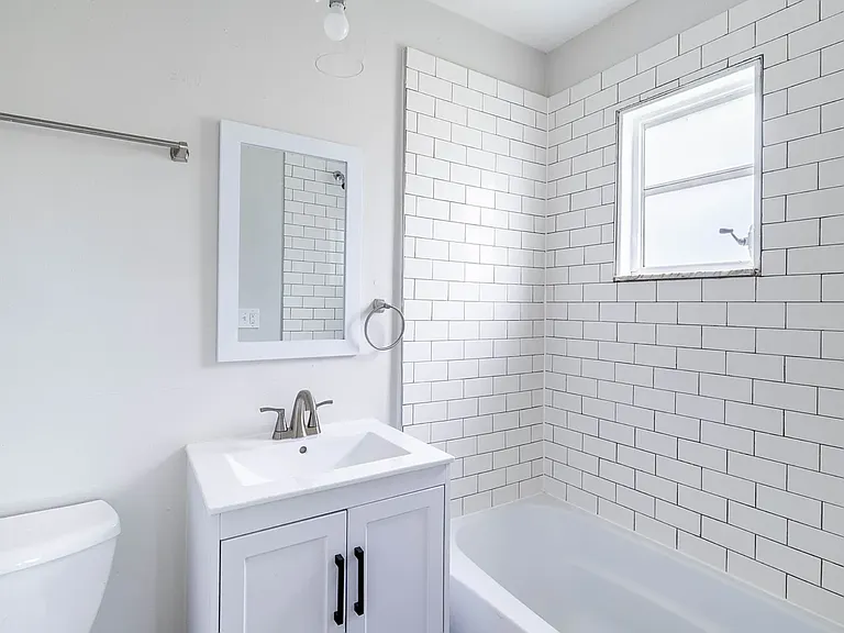 450 N Kealing Ave #452 — Photo 11