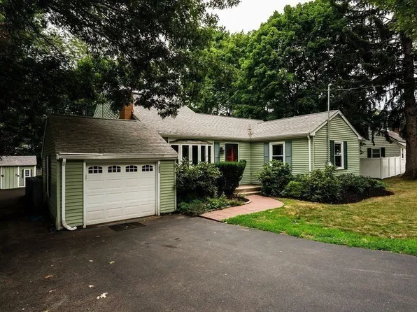 1083 Edgell Rd, Framingham, MA 01701