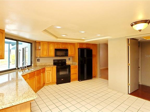 5th image of 8638 Chadwick Dr