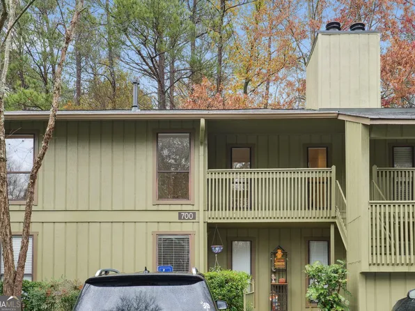 707 Dunbar Dr, Atlanta, GA 30338