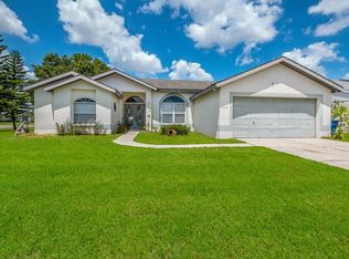 4025 Dover Dr E, Bradenton, FL 34203