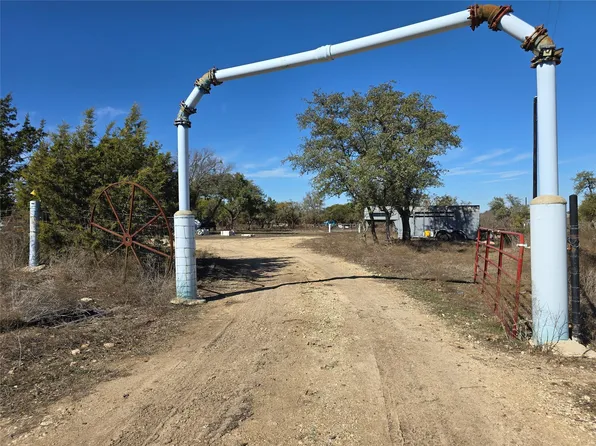 840 County Road 226, Florence, TX 76527