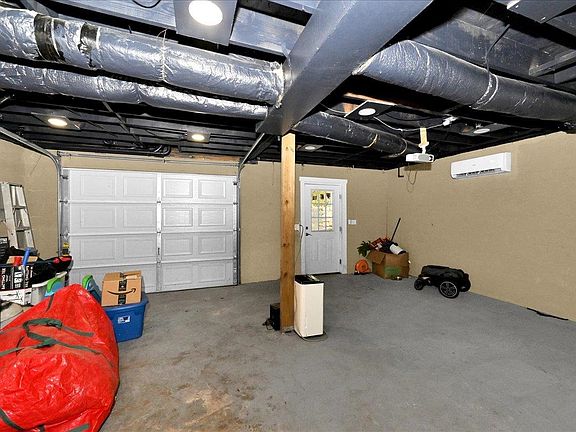 2nd image of 106 County Road 404