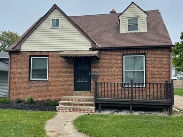 147 Burton St, Avon Lake, OH 44012