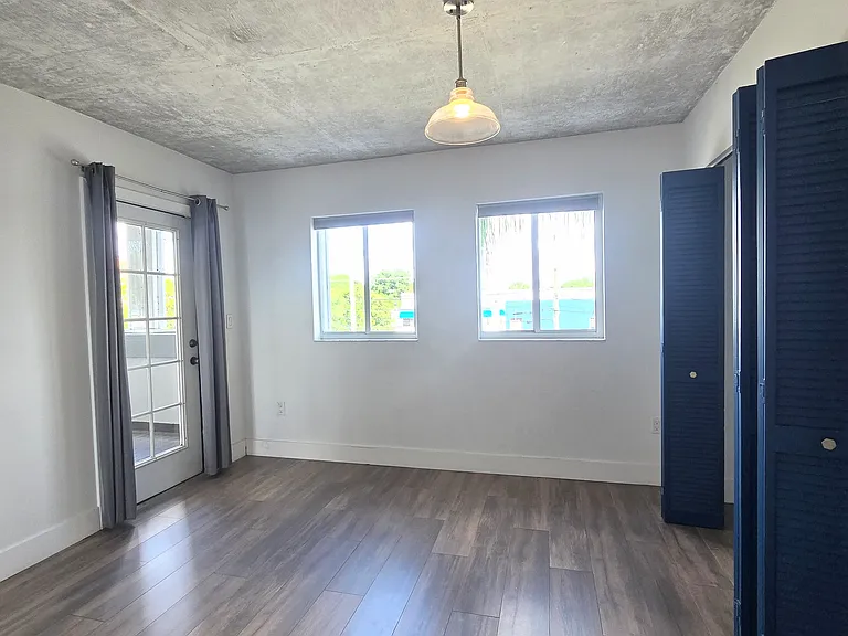 3rd Bedroom with double closet