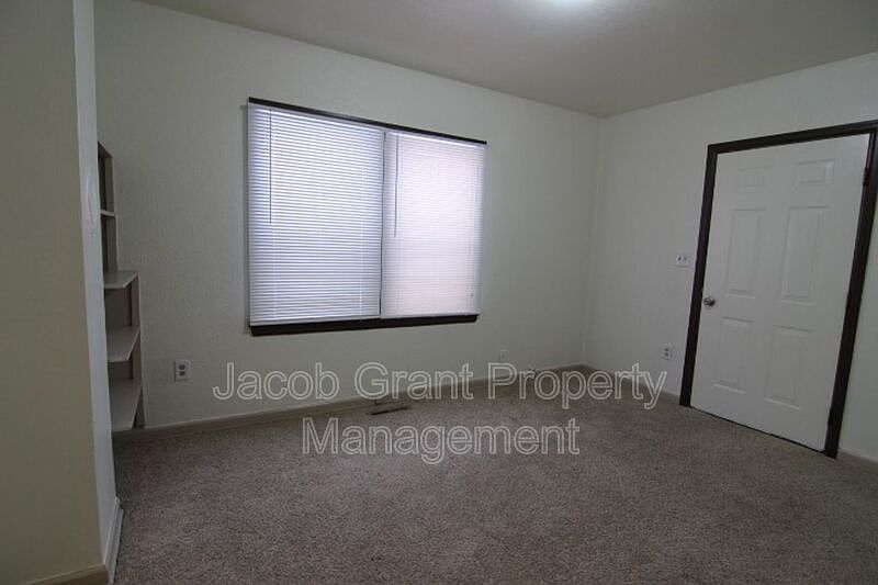 342 Basalt St, Idaho Falls, ID 83402 Zillow