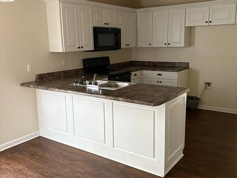 212 Cloud Ln — Photo 4