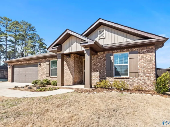 105 Umbra Cir, Huntsville, AL 35811