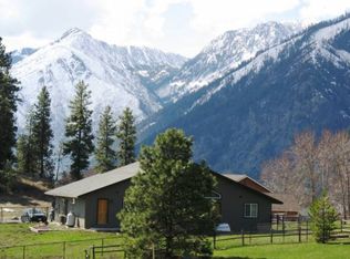 12140 Ski View Ln, Leavenworth, WA 98826