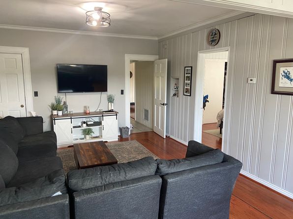 67 Highview Ave #1