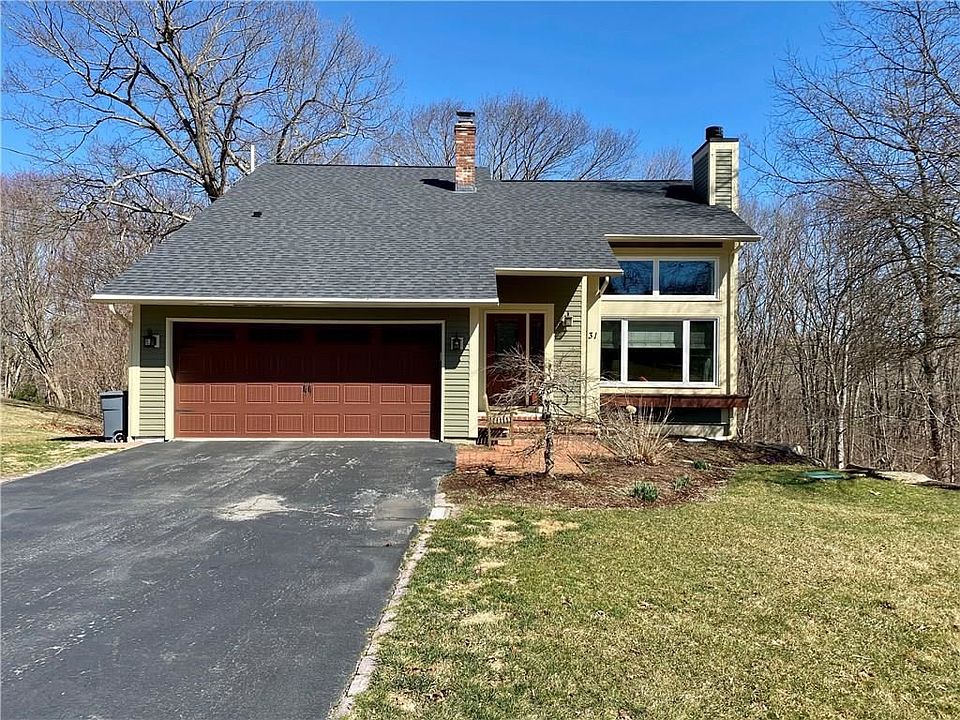 1st image of 31 Almond Dr
