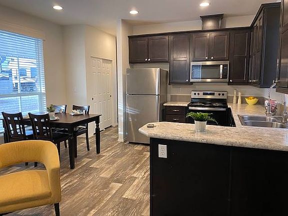 3rd image of 3900 Avenue 81/2e #158