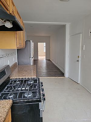 2nd image of 2006 2nd Ave #1F