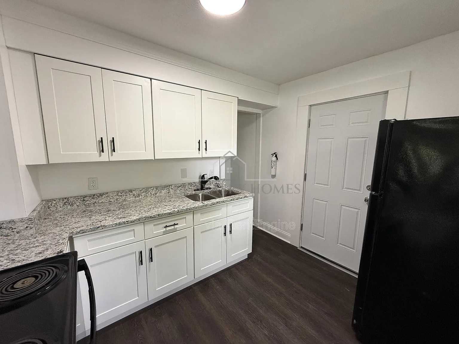 2 bed, 1.0 bath, 616 sqft, $1,150 — Photo 4