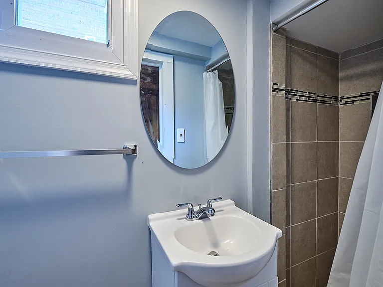 3617 28th St NE — Photo 31