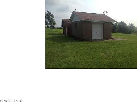 3rd image of 4592 County Road 15