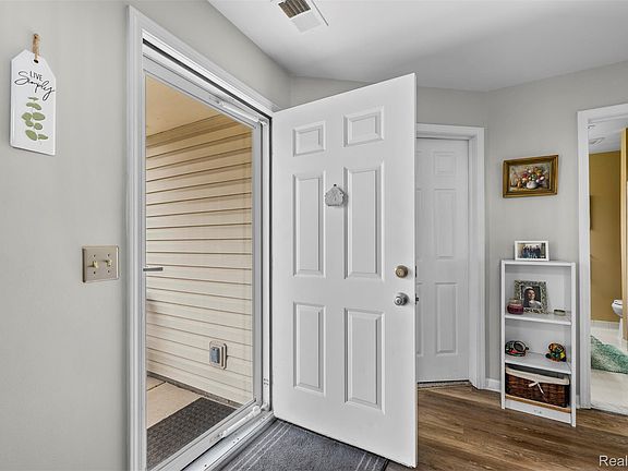 2nd image of 30681 Hidden Pines Ln
