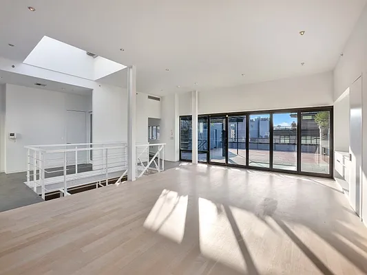 Sold by Sotheby's International Realty | media 4