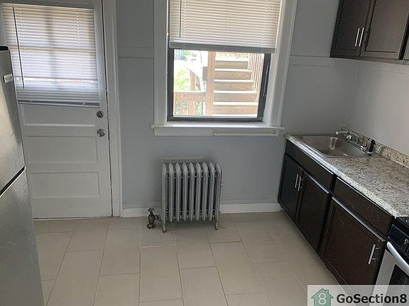 5th image of 1837 E 72nd St #3