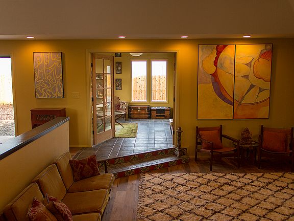 Sun Room/Den