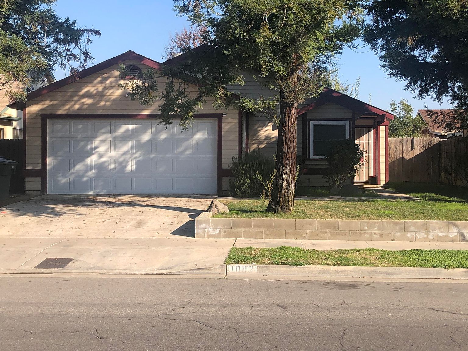 1002 N Sacramento St Tulare Ca 93274 Zillow