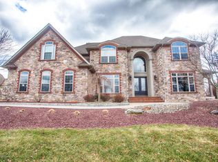 226 E Dell Rd, Bath, PA 18014