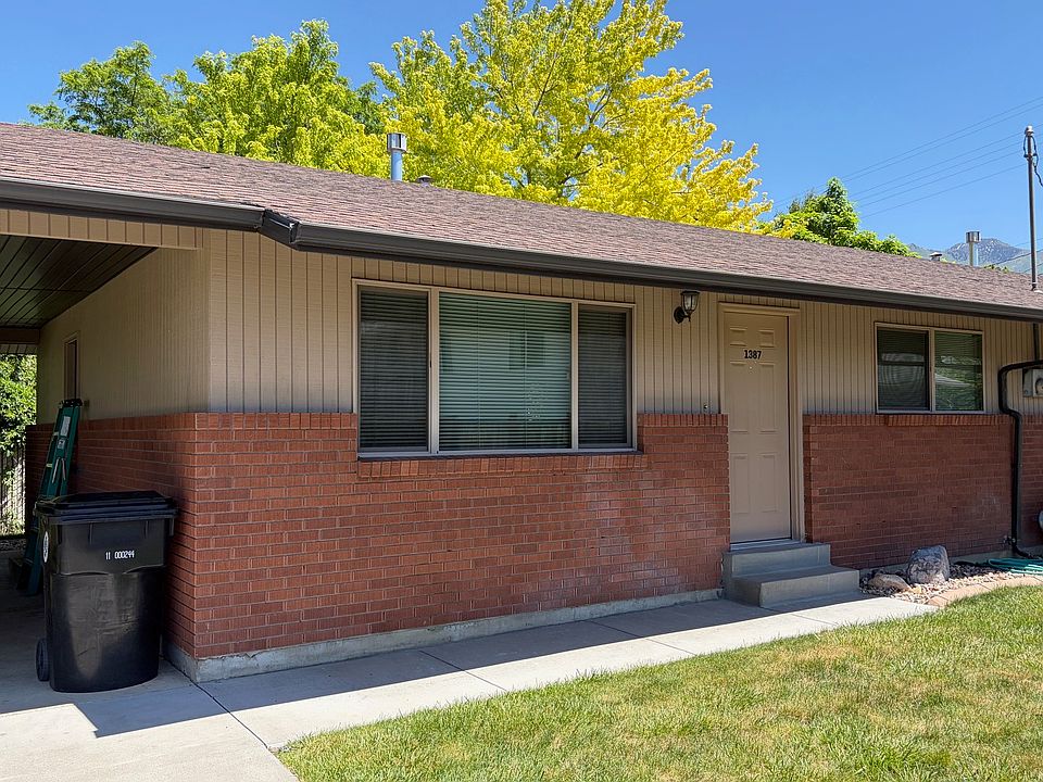 1387 East side by side