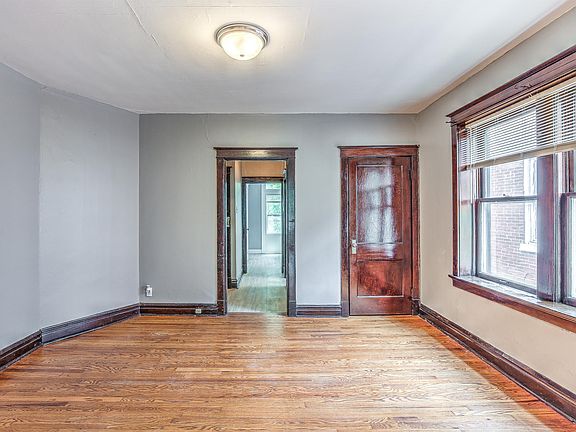 4th image of 4318 Connecticut St #1F