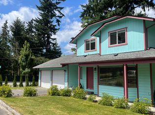 6802 NE 166th Ct, Kenmore, WA 98028