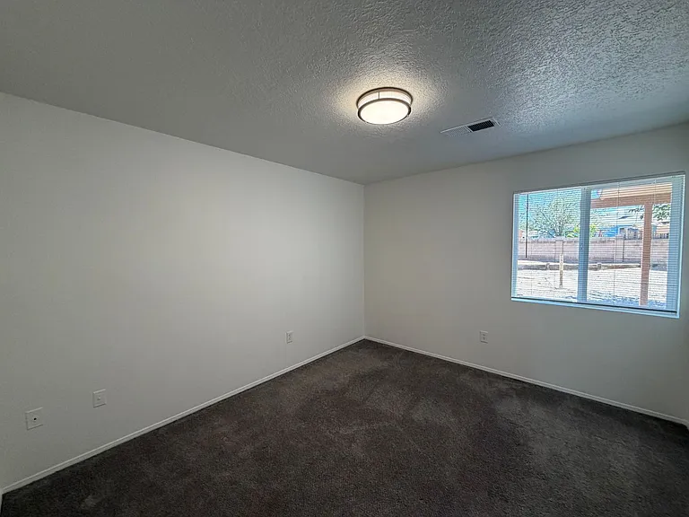 628 Pontiac Dr SW — Photo 10