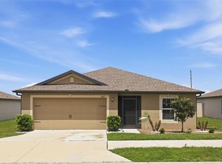 1607 Swan Lake Cir, Dundee, FL 33838