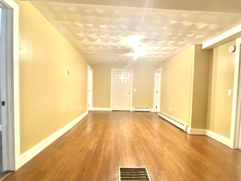 15 Jefferson Street Pl 1, Augusta, ME 04330 Zillow