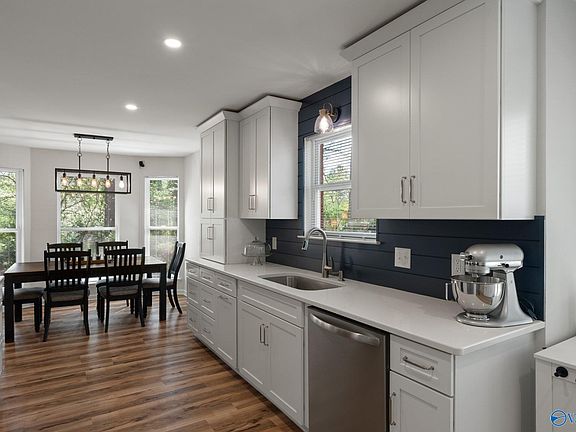 5th image of 108 Stavemill Cir