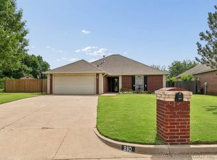 810 Tony Ave, Perkins, OK 74059