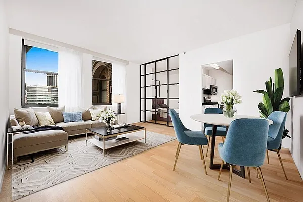 Rented by Voro, LLC | media 13