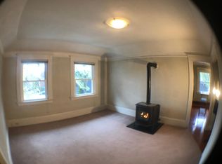 1025 SE Ash St APT 200, Portland, OR 97214