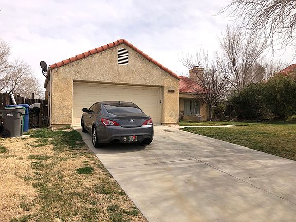2nd image of 38312 Sierra Grande Ave